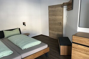 6 habitaciones, wifi gratis y ropa de cama