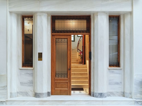 Athens Capital Suites-Mgallery Collection