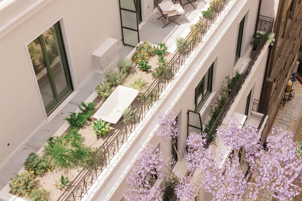 Athens Capital Suites-Mgallery Collection