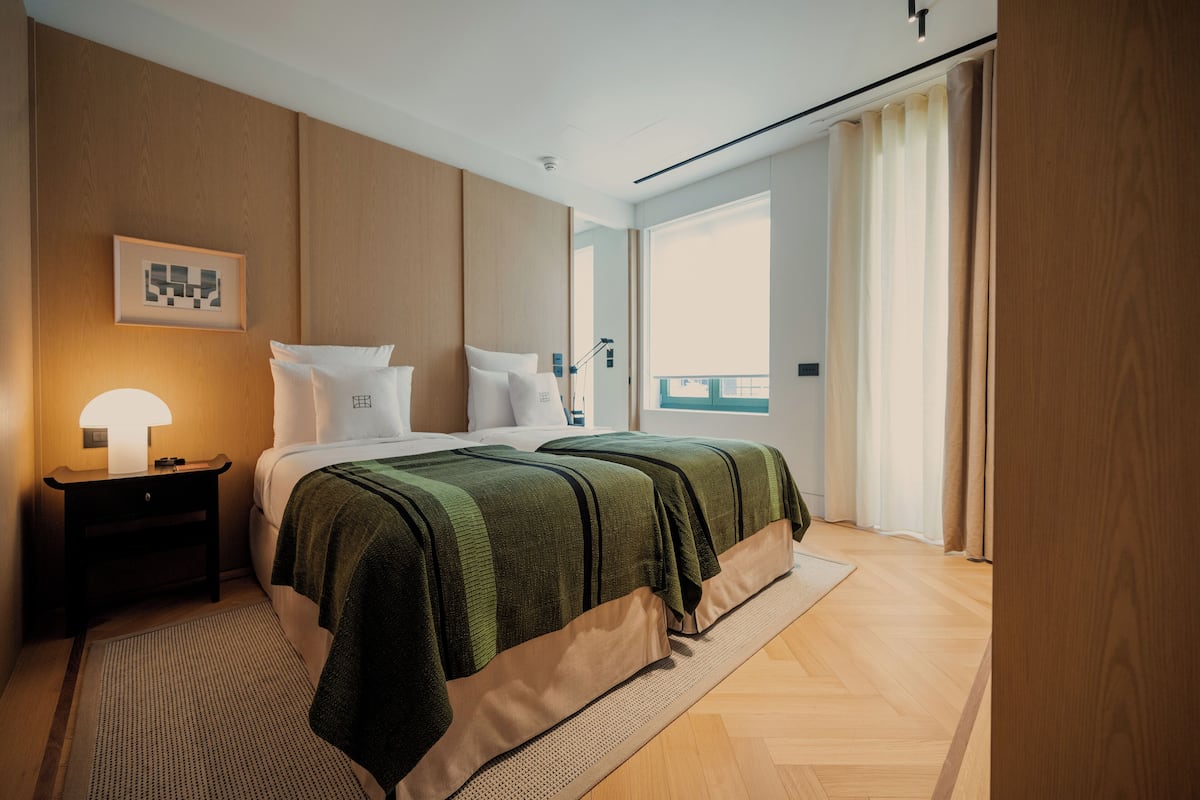 Superior Room, 1 Queen Bed