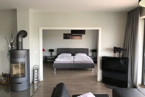 3 slaapkamers, een strijkplank/strijkijzer, gratis wifi