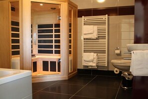 Shower - "Apartment Eldeufer" (Plau am See)