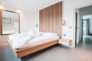 3 quartos, Wi-Fi de cortesia, roupa de cama