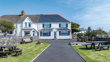 Façade de lâhĂ©bergement