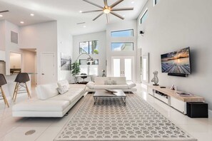 Smart-tv och en stereo