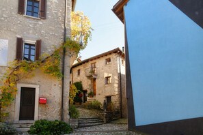 Exterior - Historic house in the artistic village of Brè (THE SECRET GARDEN) (Lugano)