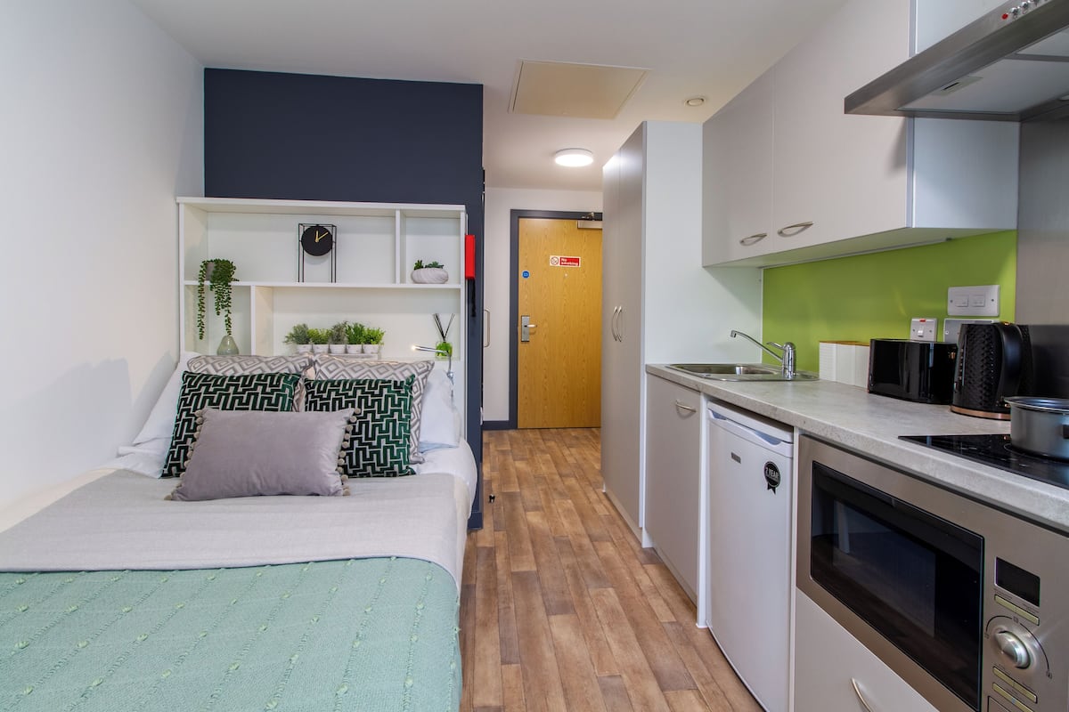 Estudio, no fumadores | Cocina privada