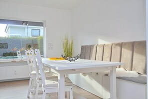 Dining - Gutenbergstraße incl. WLAN (Grömitz)