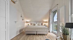 2 Schlafzimmer, Bügeleisen/Bügelbrett, Reisekinderbett, kostenloses WLAN