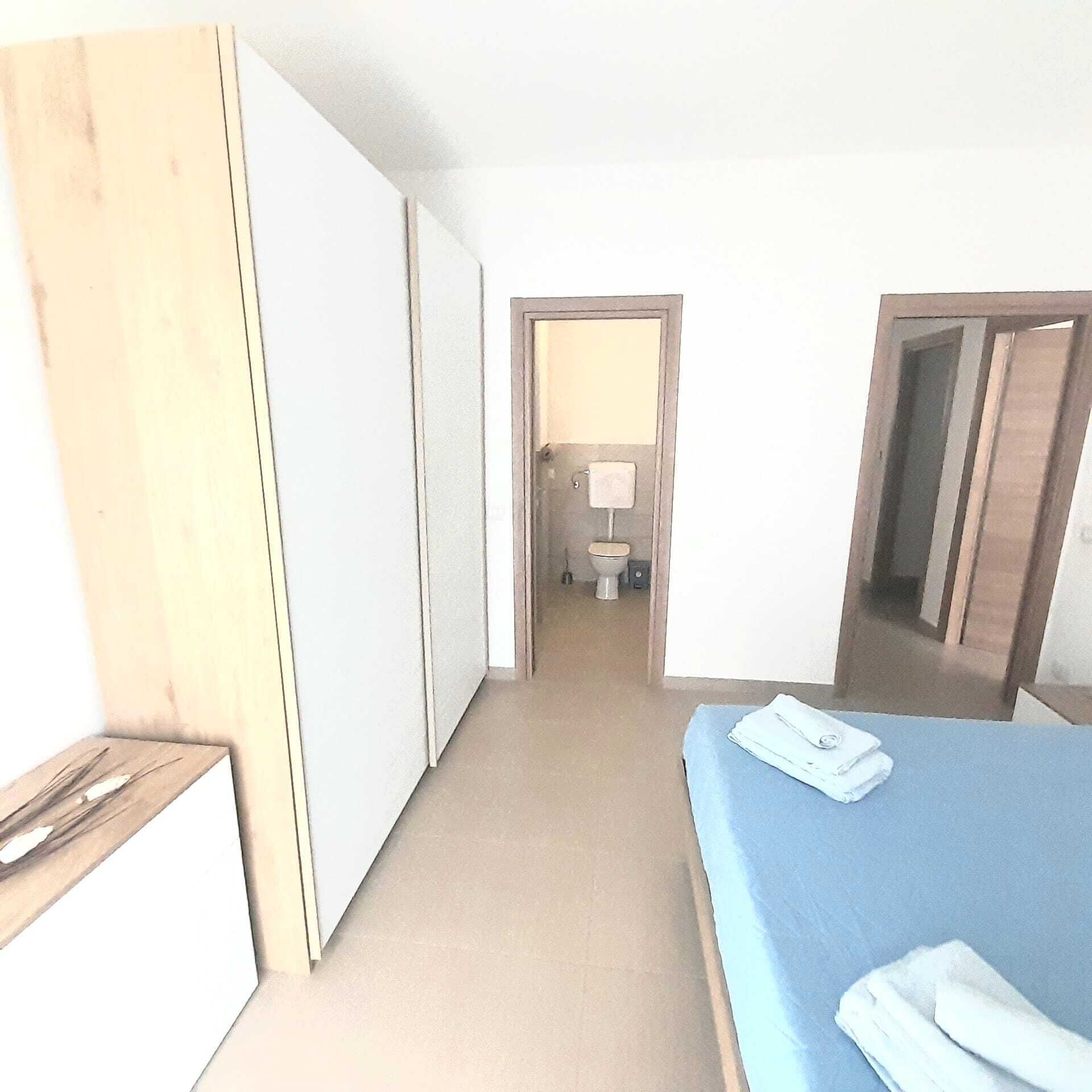 2 camere, ferro/asse da stiro, Wi-Fi gratuito, lenzuola