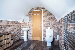Towels - Carissima - 4 Bedroom House - Rhossili (Swansea)