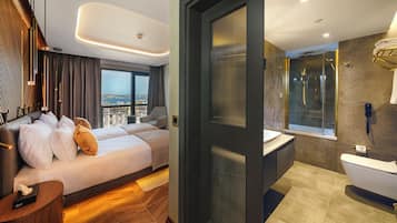 Executive Room, 2 Twin Beds | Premium bedding, memory foam beds, minibar, in-room safe
