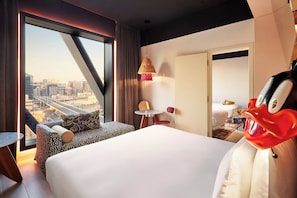 Standaard tweepersoonskamer, 1 kingsize bed (Medium) | Luxe beddengoed, donsdekens, een minibar, een kluis op de kamer
