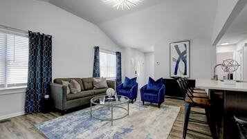 TV, fireplace, offices