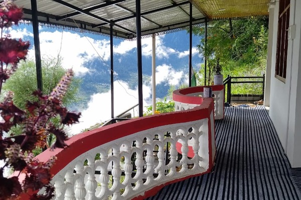 Deluxe Room, Mountain View | Balcony