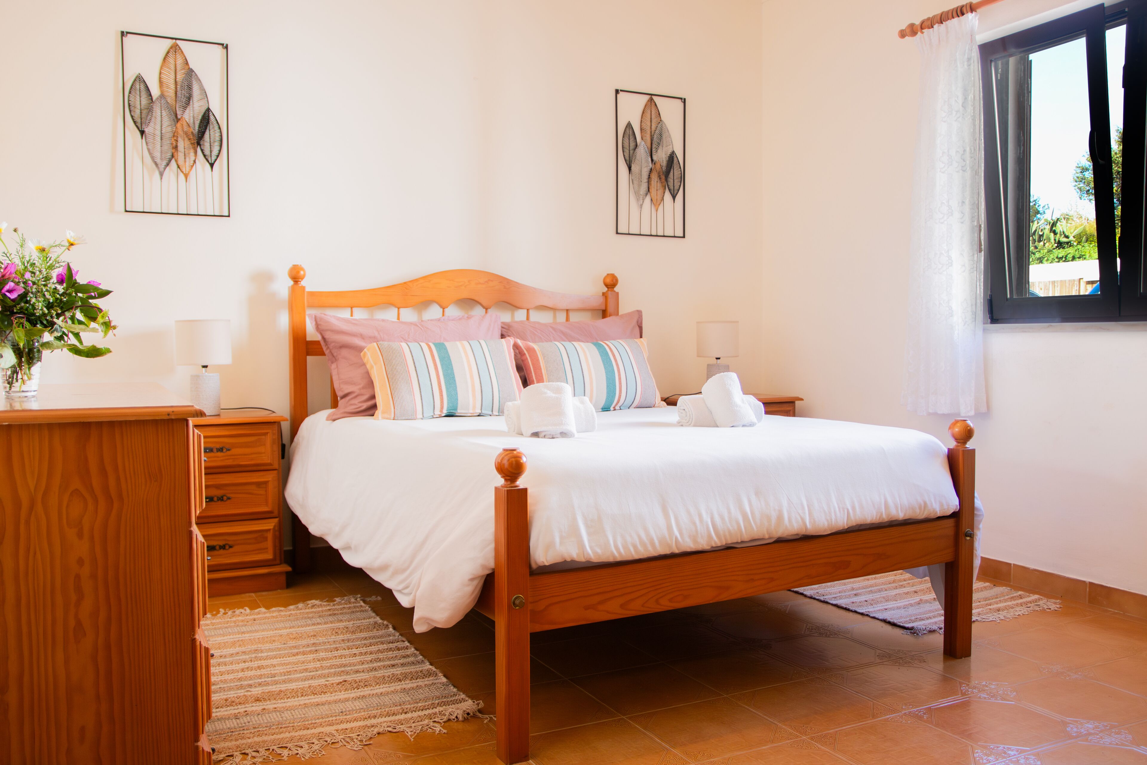 3 bedrooms, iron/ironing board, travel crib, free WiFi