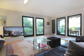 Smart TV y estéreo