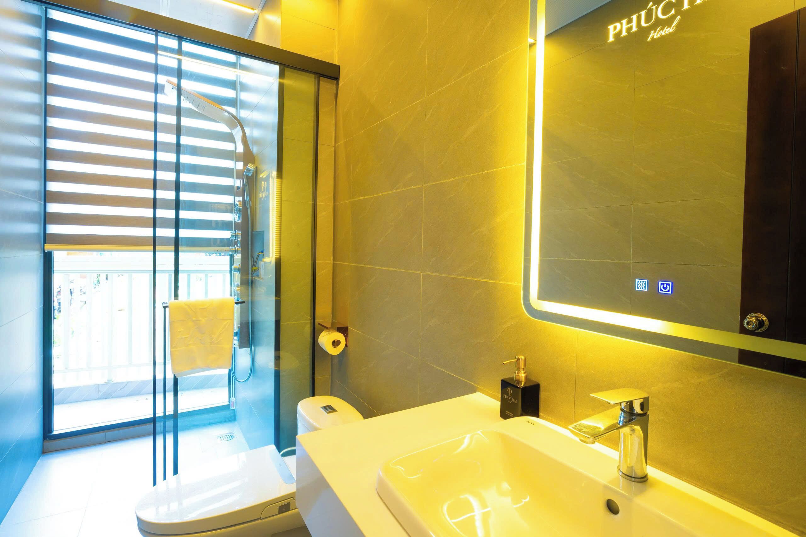 Premium bedding, free minibar items, individually decorated