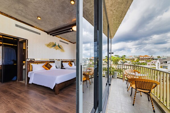 Quarto superluxo, 1 cama King, sacada | 2 quartos, roupas de cama premium
