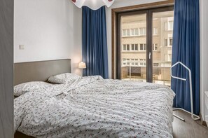 3 bedrooms, free WiFi - 3 bedroom accommodation in Sint Idesbad (Sint Idesbad)