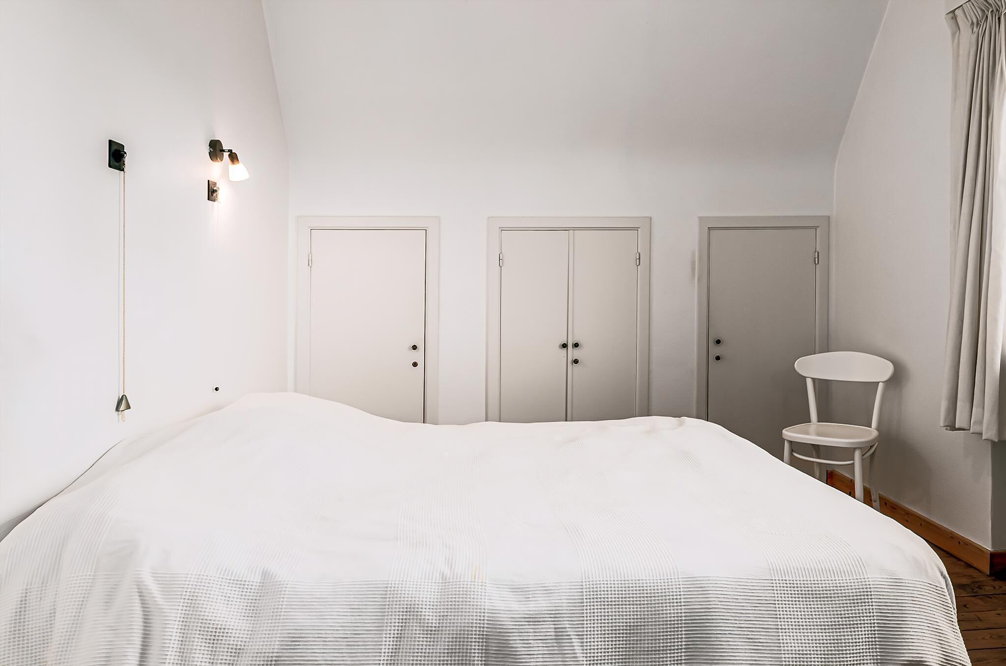 5 chambres, fer et planche à repasser, Wi-Fi gratuit