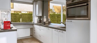 5 bedroom accommodation in Sint Idesbald