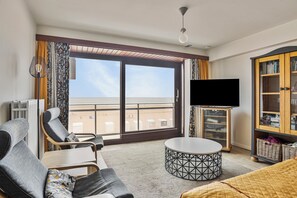 1 室のベッドルーム、WiFi (無料)