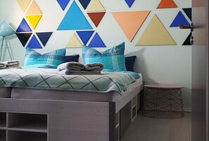 3 dormitorios, tabla de planchar con plancha, Internet y ropa de cama