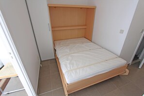 2 bedrooms, free WiFi