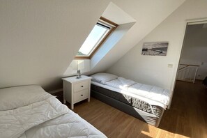 2 habitaciones, tabla de planchar con plancha y wifi gratis 