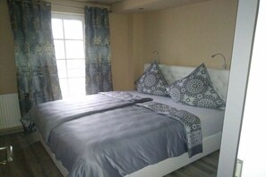 2 bedrooms, Internet