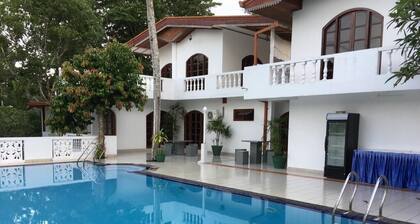 VILLA SRIPALI BENTOTA