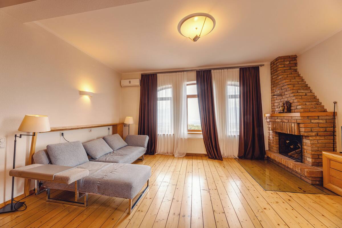 Luxury-Suite, Balkon, Bergblick | Wohnbereich