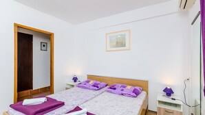 1 chambre, fer et planche à repasser, Wi-Fi gratuit