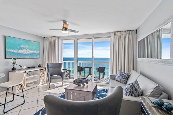 Smart TV, DVD player, video library