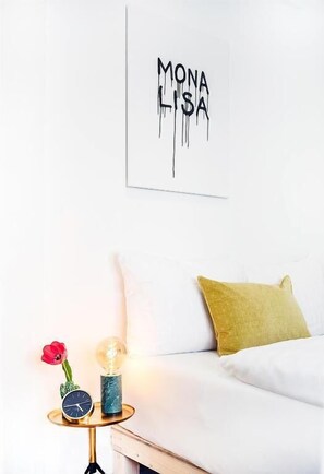 Basic Single Room, Non Smoking | Free WiFi - Victoria Hotel (Düsseldorf)