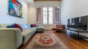 Basic Apartment, City View | Living area - Solemar Sicilia - Casa Castiglione (Palermo)