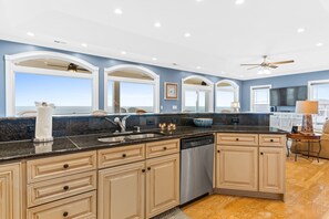 Fridge, microwave, oven, stovetop - OIB Chillin- Ocean Isle Beach (Ocean Isle Beach)