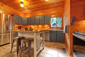 Fridge, microwave, oven, stovetop - Charming 3BR with Hot Tub, Balcony & Wood Stove (Guerneville)