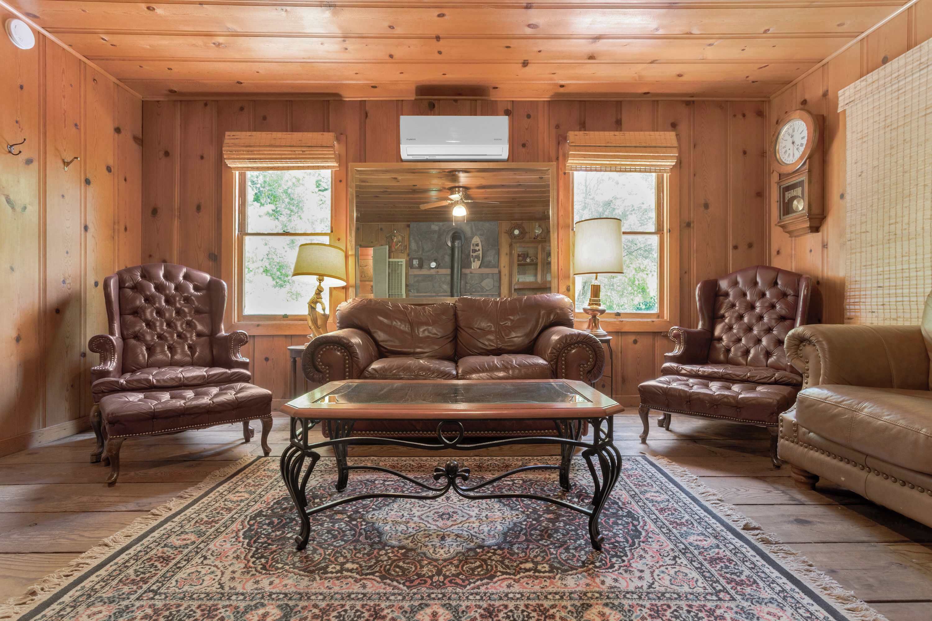 TV, fireplace, books, offices