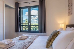 3 chambres, fer et planche à repasser, Wi-Fi gratuit, draps fournis