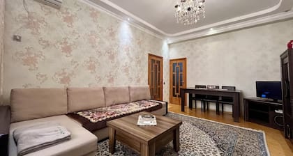 Private Spacious Apartment close to Center, Baku