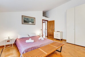 公寓, 2 間臥室, 非吸煙房, 城市景觀 | 2 間臥室、熨斗/熨衣板、免費搖籃/嬰兒床、免費無線上網