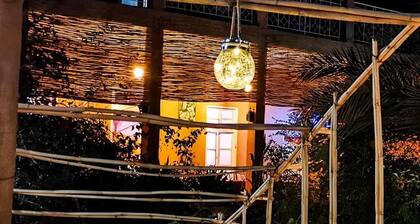 7-bedroom riad in charming Zagora with AC, WiFi. Enjoy your stay