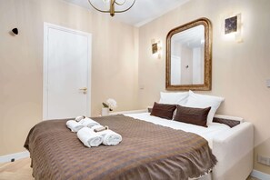 1 bedroom, desk, iron/ironing board, travel cot
