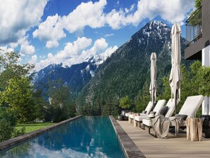 Apartment | Pool | Outdoor pool - Premium Apartment With Balcony (Sankt Martin am Tennengebirge)