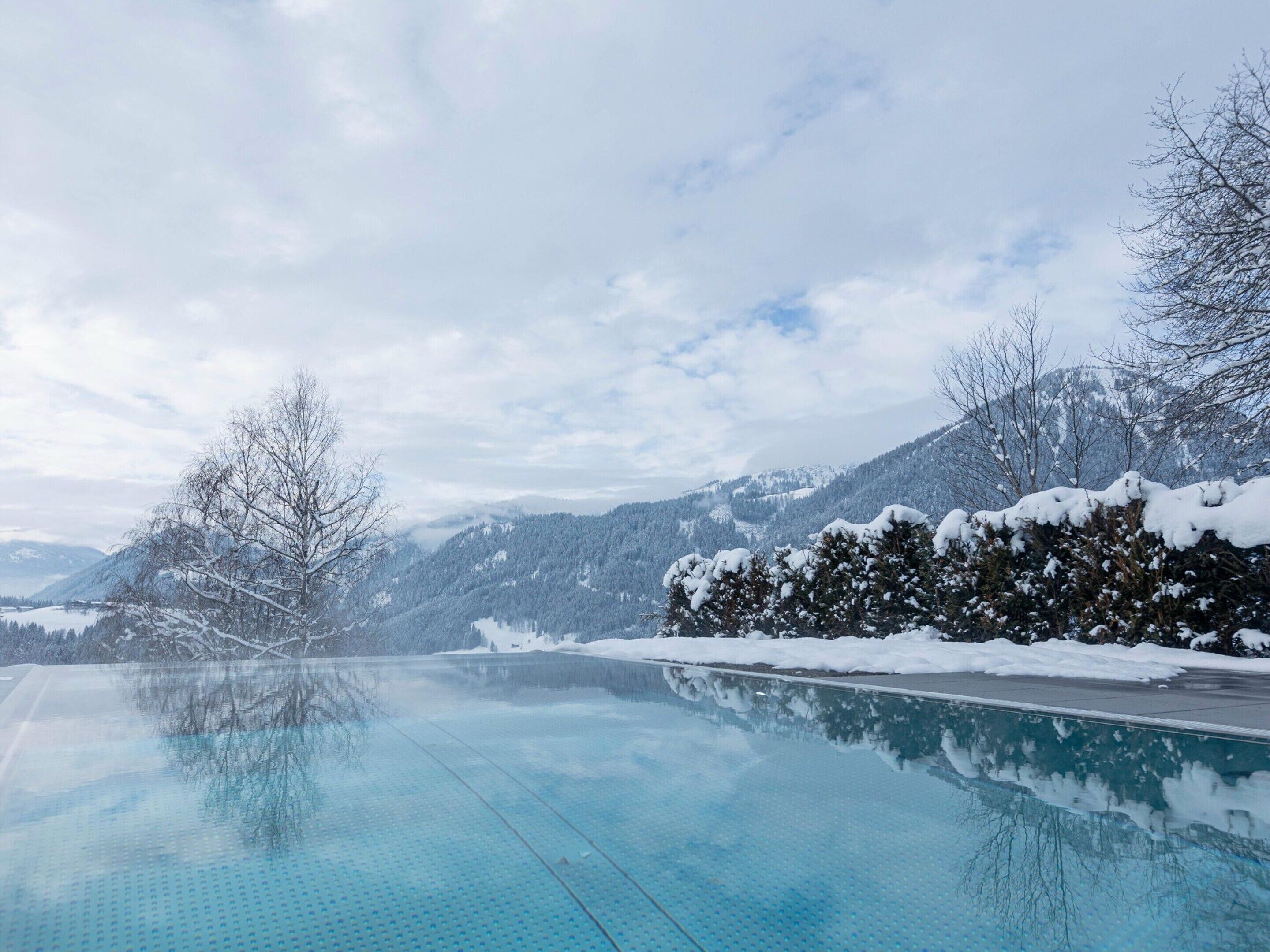 公寓 | 泳池 | 室外游泳池