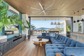 Télévision, espaces bureaux