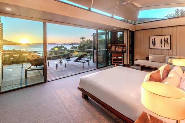 4 habitaciones, tabla de planchar con plancha, wifi y ropa de cama