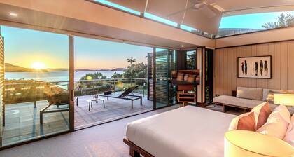 Yacht Club Villa 2, Yacht Club Villa 2 on Hamilton Island